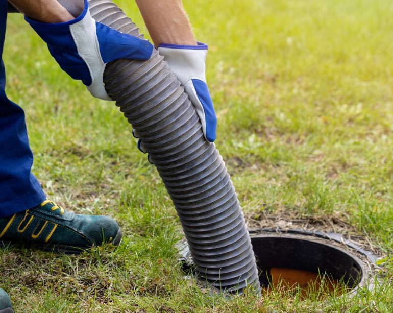 How Does a Septic Tank Work